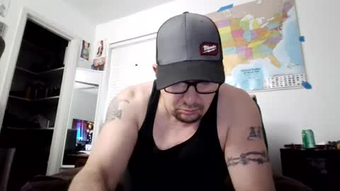 Tweeter74 online show from January 4, 10:34 pm