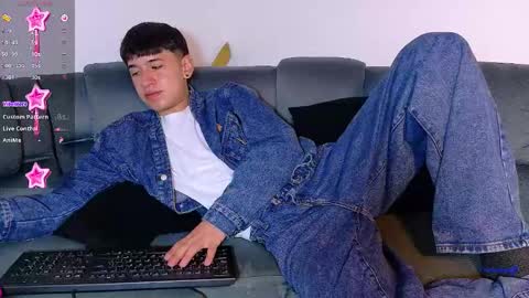 Mr Daren online show from November 24, 7:23 pm