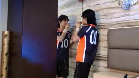 twinslovers_ online show from March 10, 4:06 am