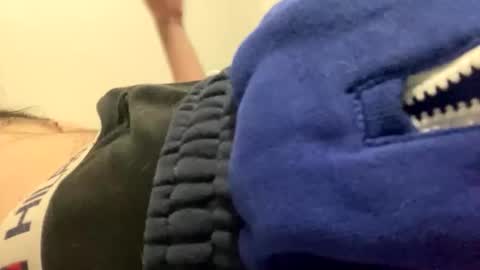 twnyistwny online show from December 22, 5:36 am