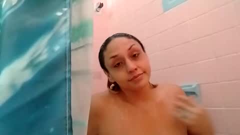 Twocrazy85 online show from November 23, 2:59 pm