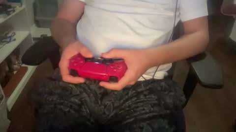 txsizedhog420 online show from December 15, 6:42 am