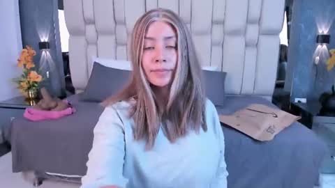  TYLA  online show from June 23, 3:36 am