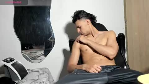 tyler_axel online show from June 28, 2:40 am