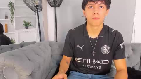 Tyler online show from October 17, 3:10 am