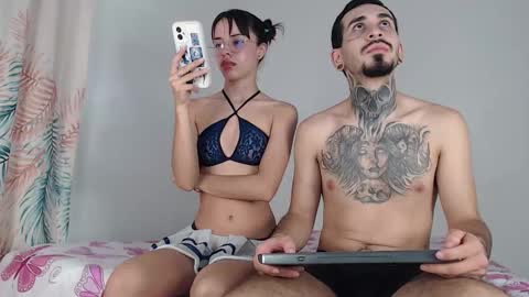 Tyler y Luna online show from October 23, 2:57 am