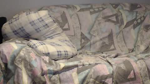 Snapshot of tyson2525 chatting on December 29, 4:59 am Helena and Tyson online show from December 29, 4:59 am