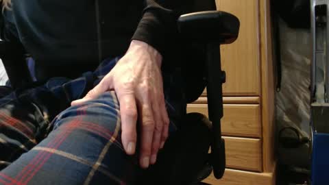 Snapshot of tyson2525 chatting on February 24, 3:31 pm Helena and Tyson online show from February 24, 3:31 pm