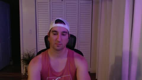 uglyduck3532 online show from December 3, 5:30 am