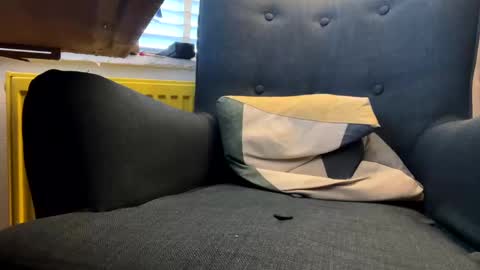 ukclive online show from February 25, 3:53 pm