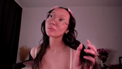 Naomi online show from April 29, 5:34 am