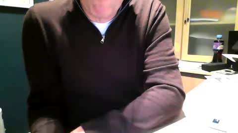 mark online show from October 16, 7:13 pm