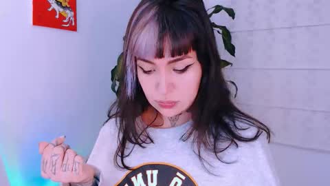 Snapshot of ulala_martina chatting on October 15, 1:20 am Martina online show from October 15, 1:20 am