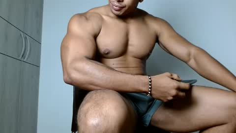 Felipe  model independent online show from June 2, 10:39 am