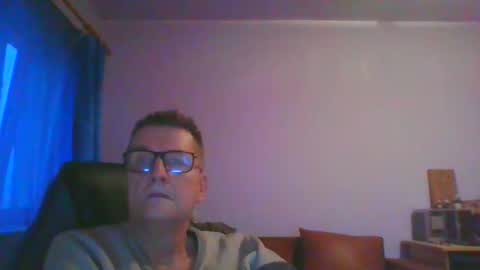 ulmeni4 online show from January 23, 3:22 pm