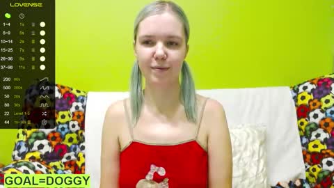 Roxy online show from February 7, 9:26 pm