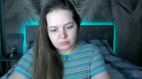 Snapshot of ulystar chatting on February 28, 6:54 am Ulyana online show from February 28, 6:54 am