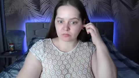 Snapshot of ulystar chatting on March 4, 7:08 am Ulyana online show from March 4, 7:08 am