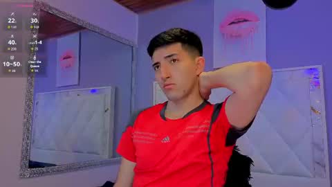 un_sluttyy online show from June 19, 11:38 am