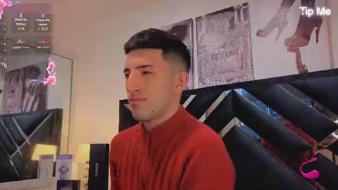 un_sluttyy online show from July 14, 3:00 am