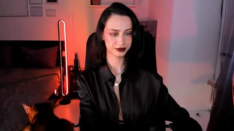 unaericaabistrong online show from April 24, 8:00 pm