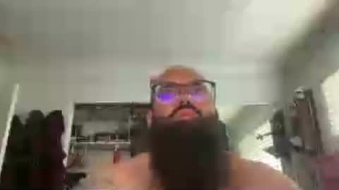 uncutbeard129840 online show from June 15, 1:25 pm