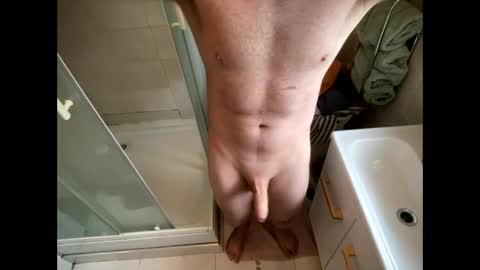 uncutcock44777 online show from May 17, 7:23 pm