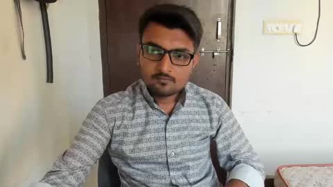 uncutraja online show from December 5, 11:33 am