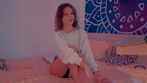 Alice online show from January 12, 4:36 pm