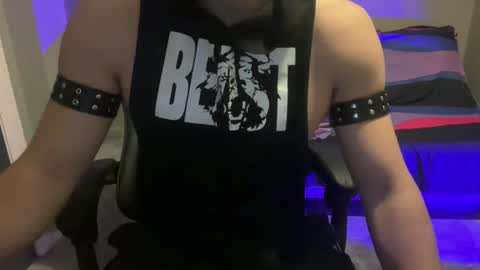 Snapshot of unicornnn___ chatting on February 12, 9:43 pm Game OF Pornnn  online show from February 12, 9:43 pm