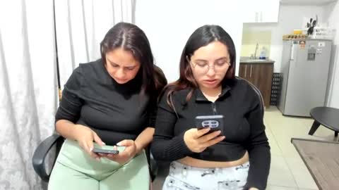 Kary and jhoa online show from July 29, 12:54 am