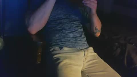 untouchableace84 online show from March 12, 4:05 am