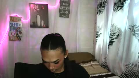 ur_dazzlingmorenaxx online show from June 11, 2:11 am