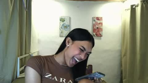 ur_dazzlingmorenaxx online show from July 29, 3:23 pm