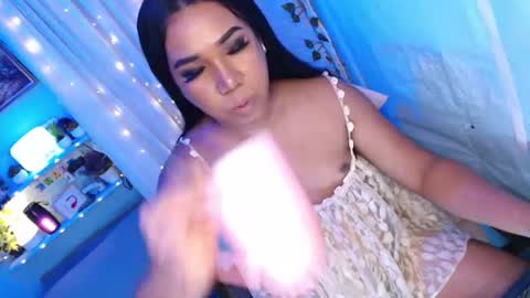 jennie online show from June 20, 3:35 am
