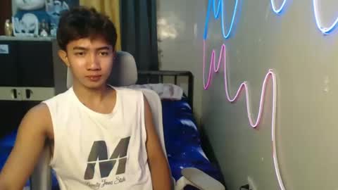 jonny online show from June 13, 10:31 pm