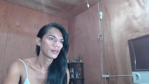 Ur Lovely Pricious online show from May 20, 5:26 am