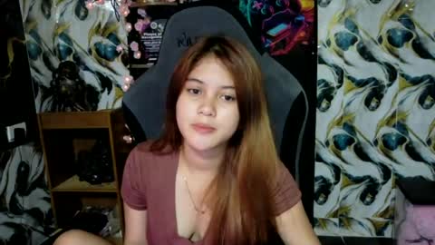 ur_prettyangel online show from June 25, 10:31 am