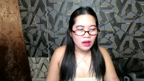 ur_prettychelsie18 online show from June 15, 2:25 am