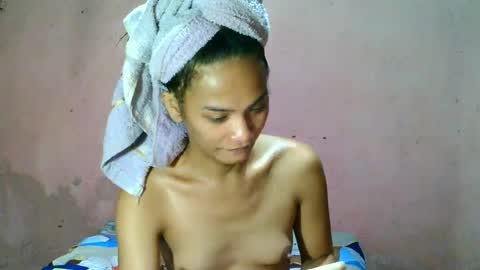 ur_sexybabe_ehra online show from July 24, 12:35 pm