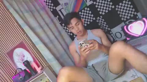 ur_shan21 online show from March 11, 1:52 am