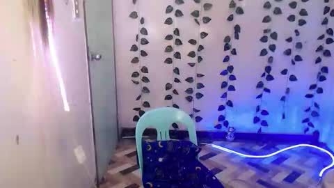 chesca online show from March 8, 2:15 am