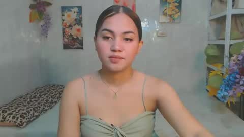 urasian_kat online show from May 15, 8:27 pm