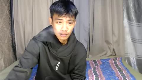 urasian_rey online show from June 11, 12:03 pm