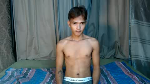 urasian_rey online show from June 19, 10:32 am