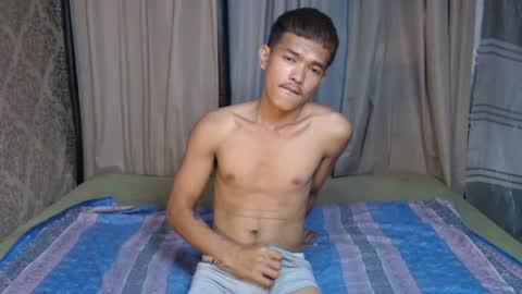 urasian_rey online show from August 4, 1:07 pm