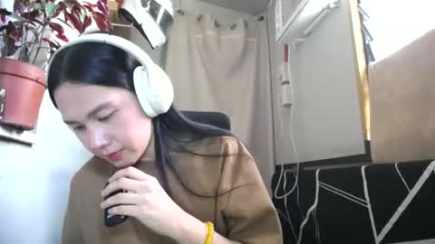 Erika online show from March 7, 3:06 am