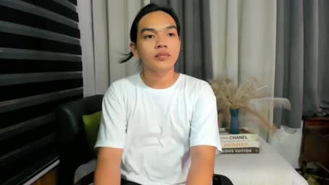 urbambislvt online show from April 15, 6:28 am