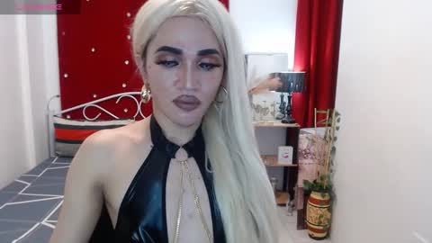 KENDALL online show from March 4, 3:26 pm