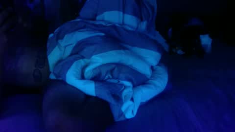 urdaddy875867 online show from October 17, 7:12 am